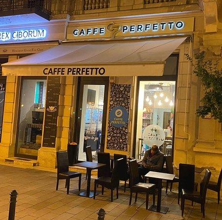 Caffe Perfetto & Aperitivo Bar